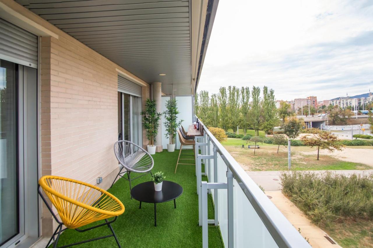 Tendency Apartments Forum Sant Adria de Besos Buitenkant foto